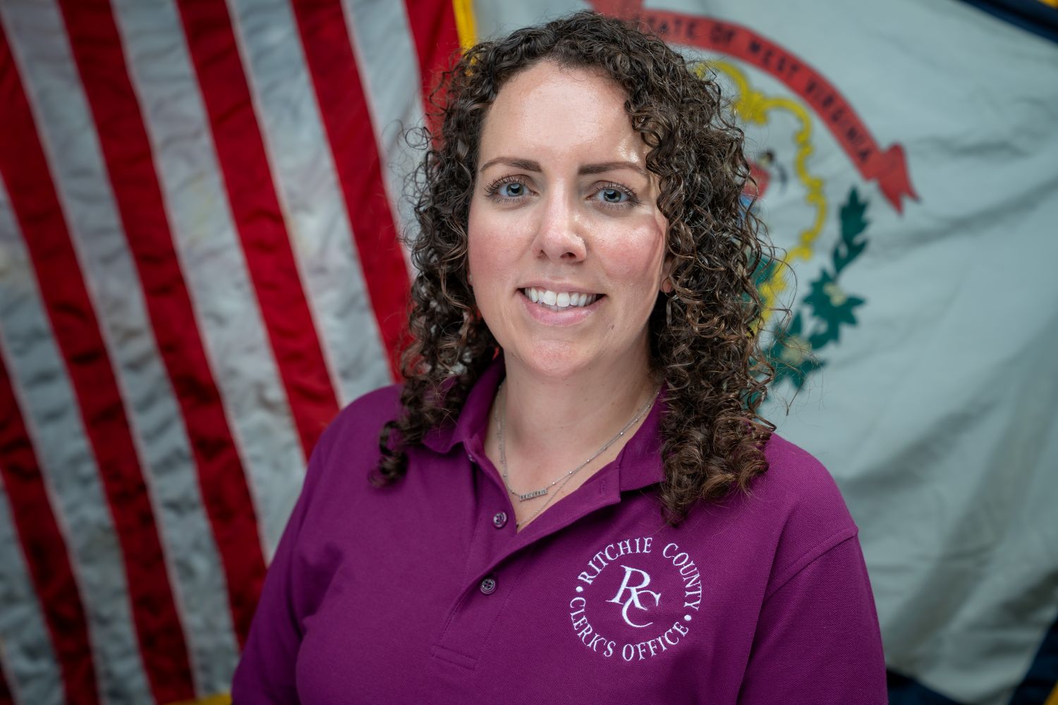 Melissa Sarine, Bookkeeper